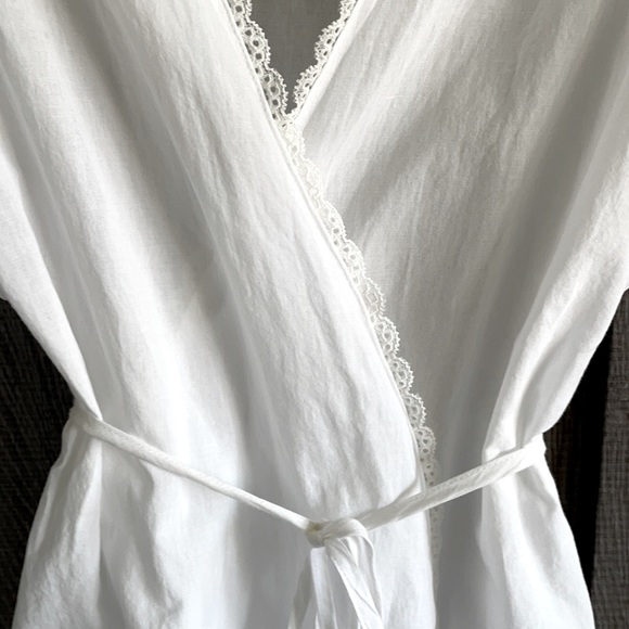 2/$50⭐️ Nordstrom robe by In Bloom - Picture 5 of 11